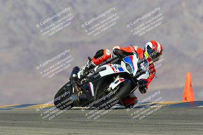 media/Feb-12-2022-SoCal Trackdays (Sat) [[3b21b94a56]]/Turn 9 Set 2 (1140am)/